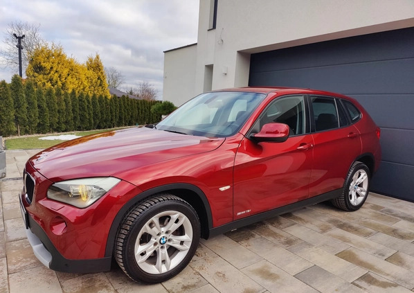 BMW X1 cena 43500 przebieg: 124000, rok produkcji 2011 z Białystok małe 497